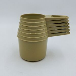 Tupperware Measuring Cups Complete Set of Six Olive Avocado Sage Green 761